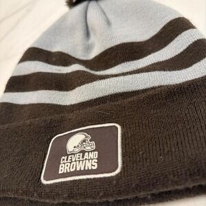 Cleveland Browns NFL Fanatics Pom Beanie Grey & Brown Size